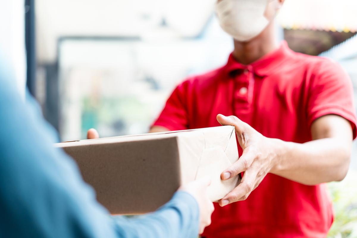 How Does Small Packages Delivery Service Enhances Customer Experience